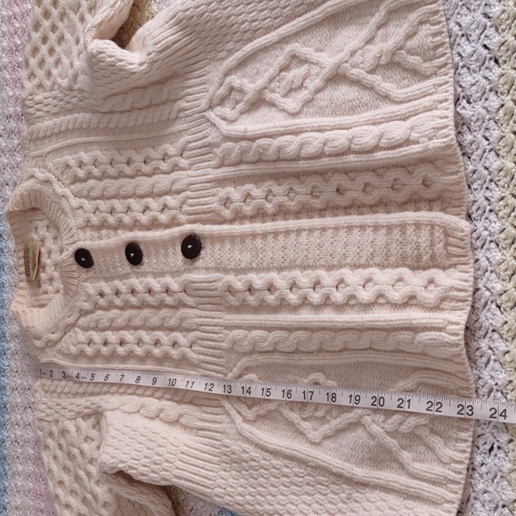 Kilronan Knitwear Medium Fisherman Knit Button Front Sweater - Picture 6 of 16